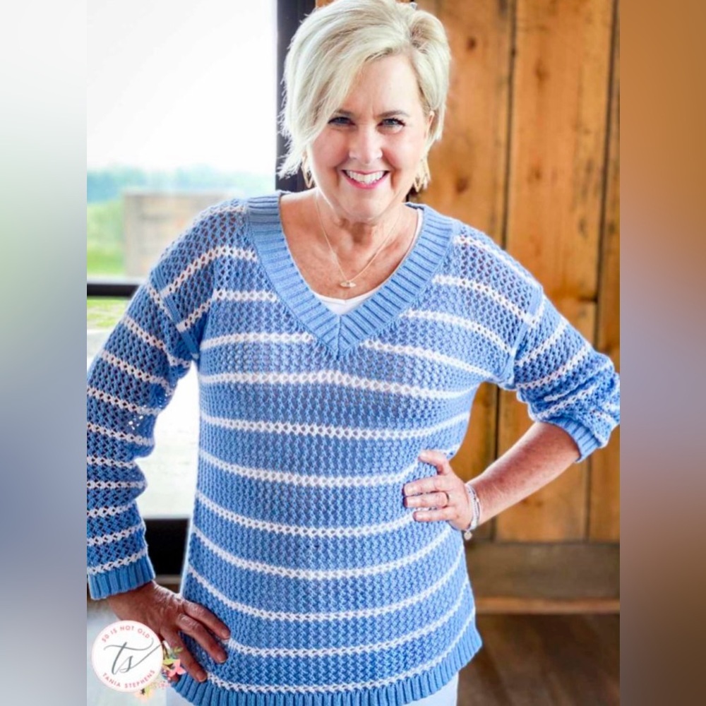 Talbots Open Weave V-Neck Sweater - Picture 2 of 8
